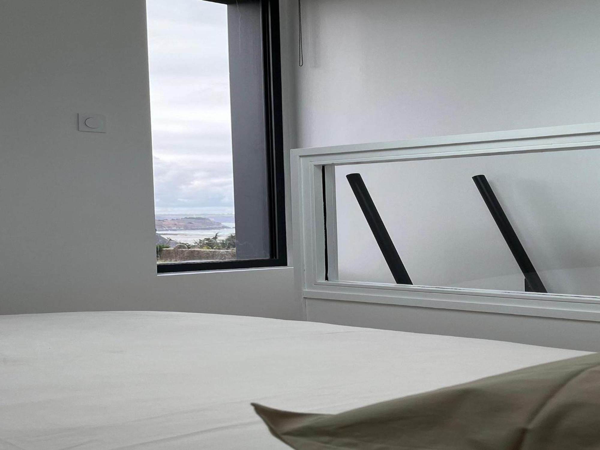 Studio With Terrace And Superb Sea View 洛奇雷克 外观 照片
